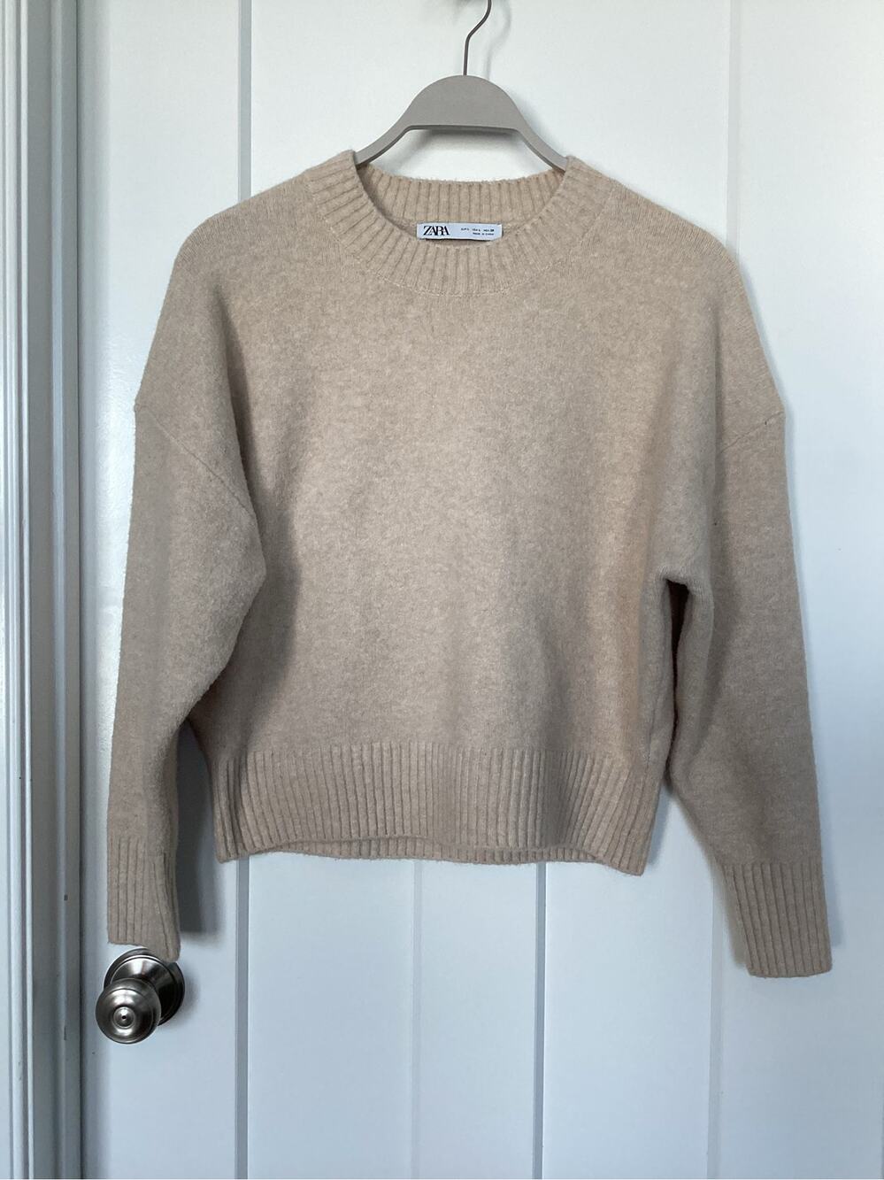 Zara neutral fall cozy sweater with crew neck tan women's size large wool blend